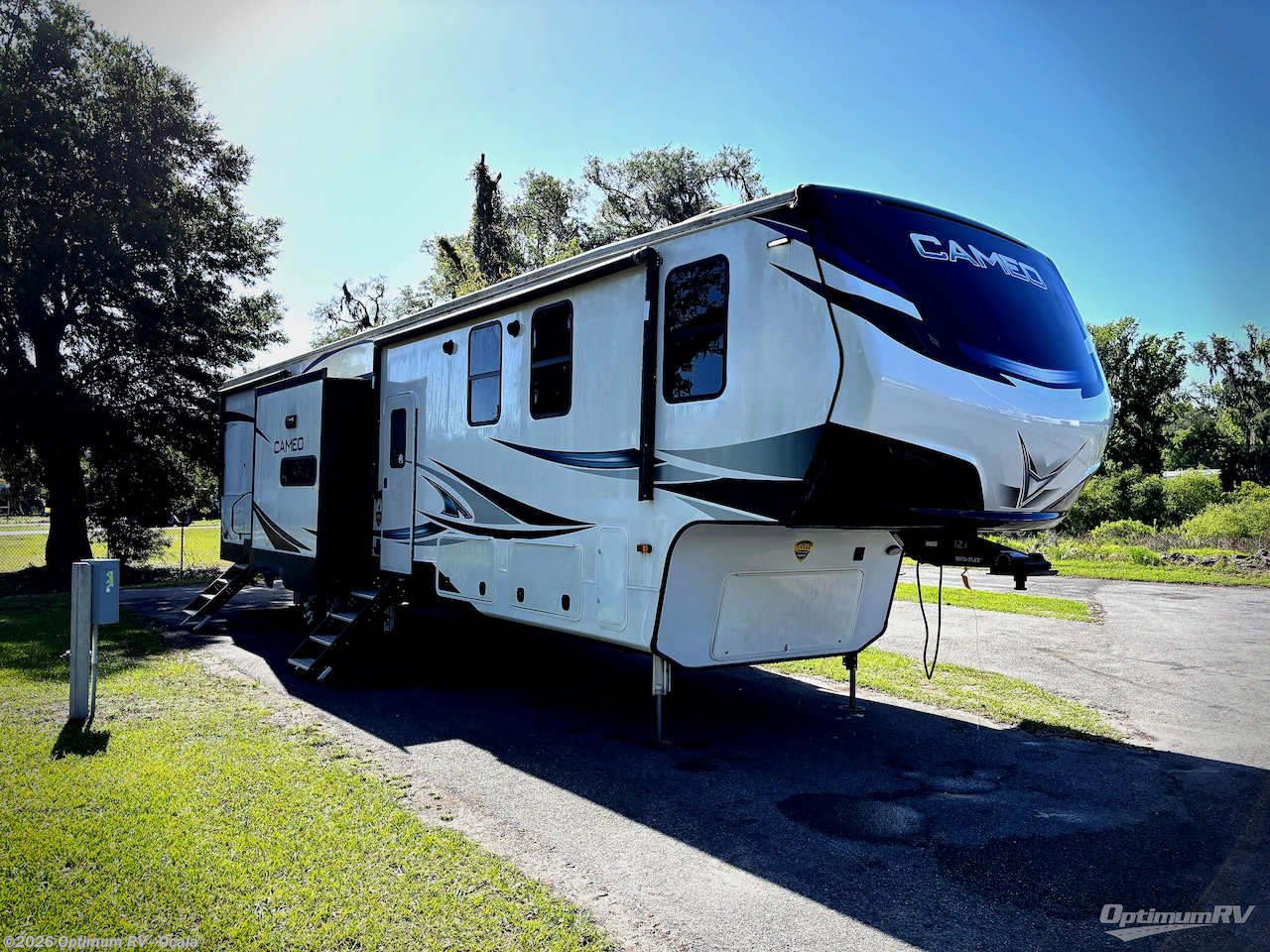 Used 2022 CrossRoads Cameo CE4051BH available in Ocala, Florida