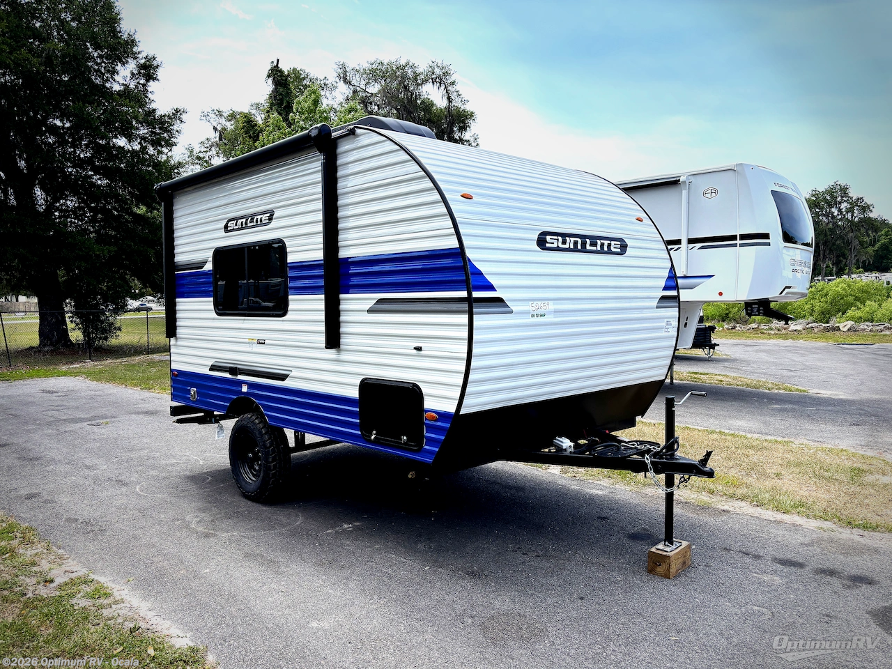 New 2026 Sunset Park RV Sun Lite 16BH available in Ocala, Florida