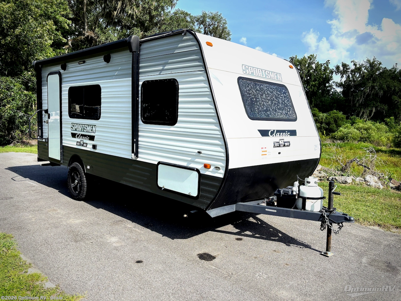 Used 2022 K-Z Sportsmen Classic 160QB available in Ocala, Florida