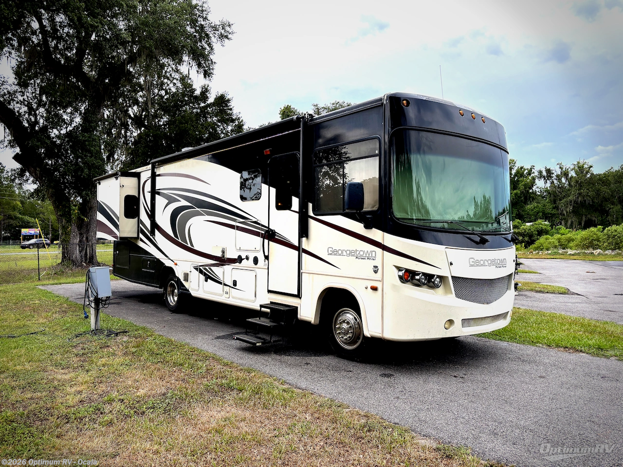 Used 2015 Forest River Georgetown 335DS available in Ocala, Florida