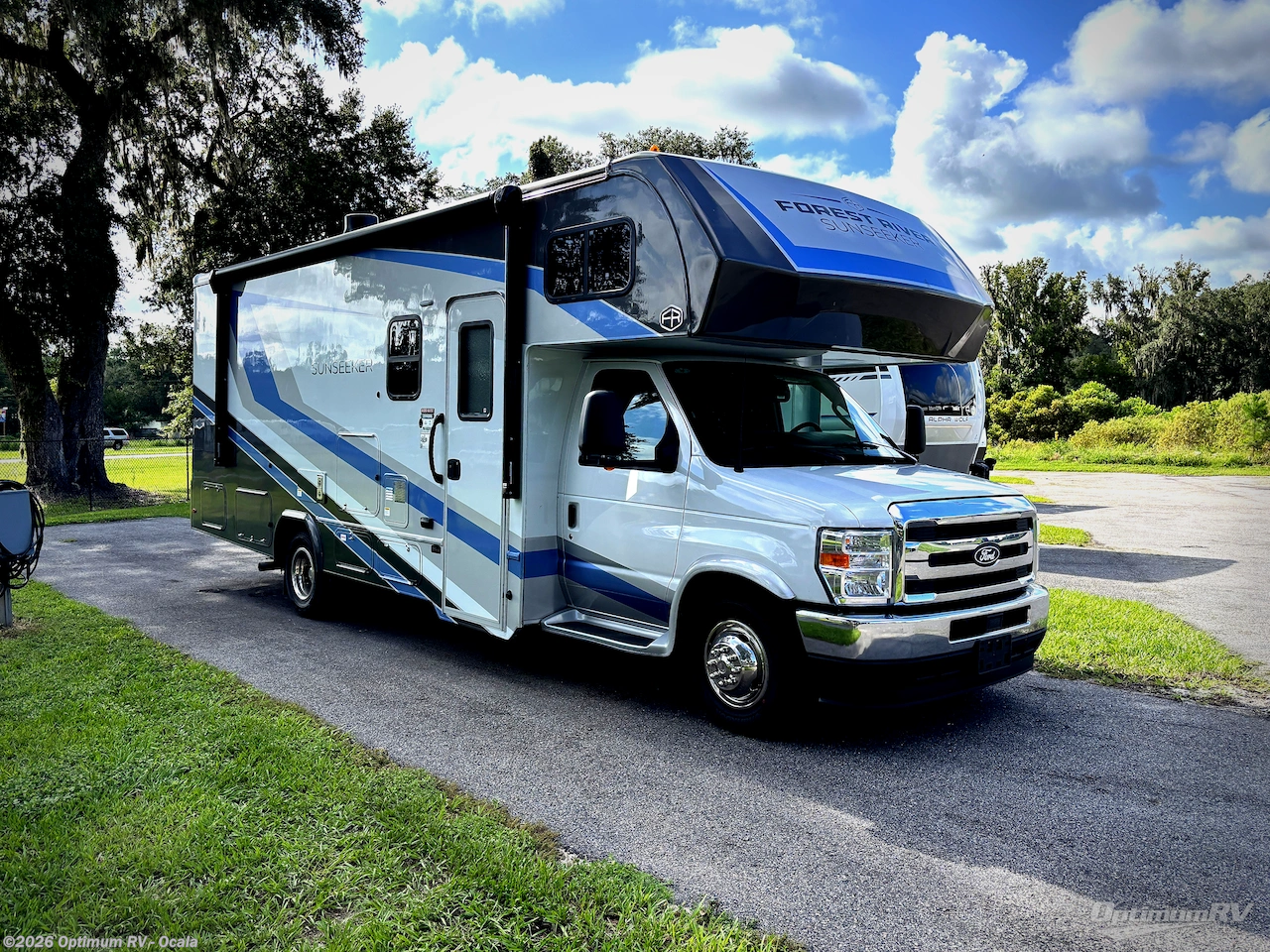 New 2027 Forest River Sunseeker 2440DS available in Ocala, Florida