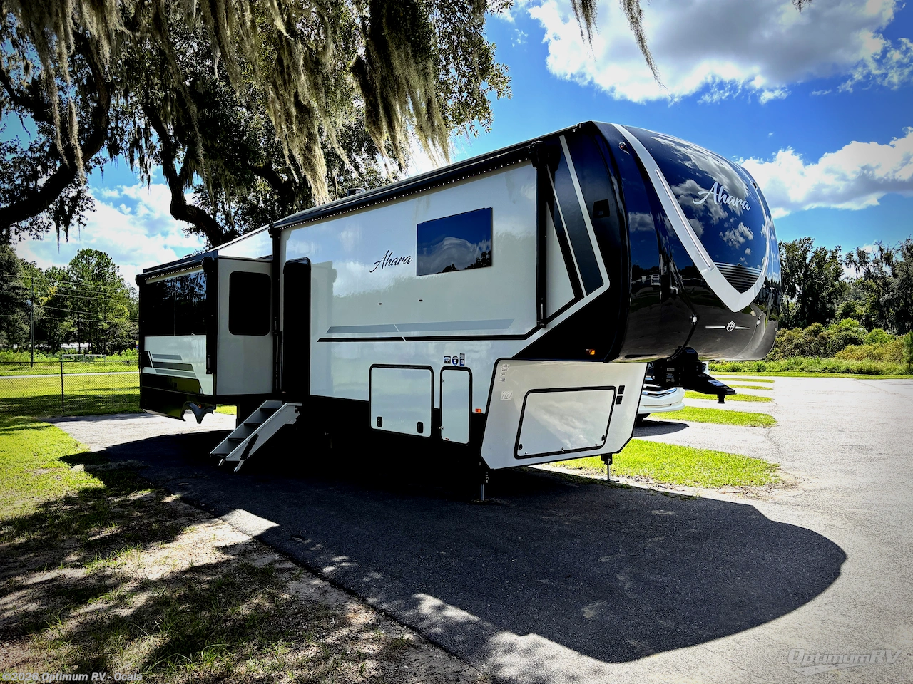 New 2027 East to West Ahara 365RL available in Ocala, Florida
