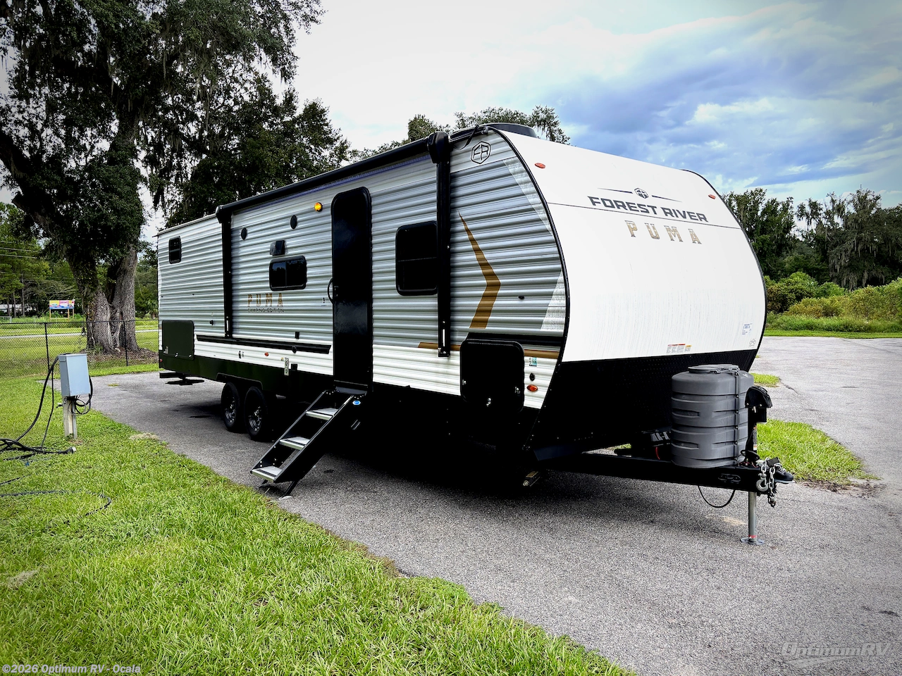 Used 2025 Palomino Puma Camping Edition 305BHCE available in Ocala, Florida