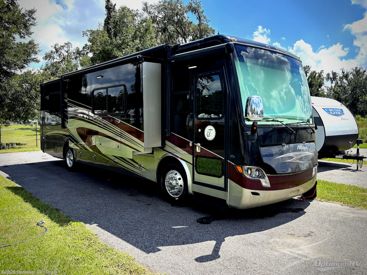 Used 2015 Tiffin Allegro Breeze 32 BR available in Ocala, Florida