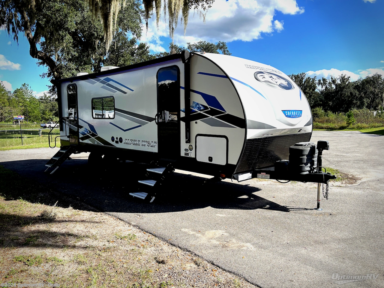 Used 2024 Forest River Cherokee Alpha Wolf 23LDE-L available in Ocala, Florida