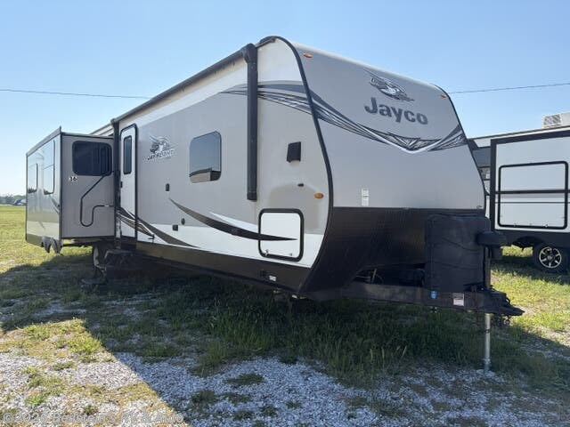 Used 2019 Jayco Jay Flight 34RSBS available in Palmyra, Missouri