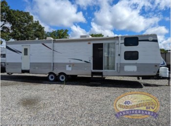 Used 2009 Forest River Cherokee 39P available in Selinsgrove, Pennsylvania