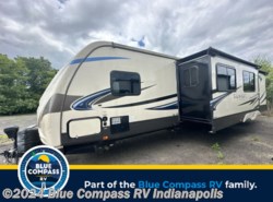 Used 2015 CrossRoads Sunset Trail Reserve ST33BD available in Indianapolis, Indiana