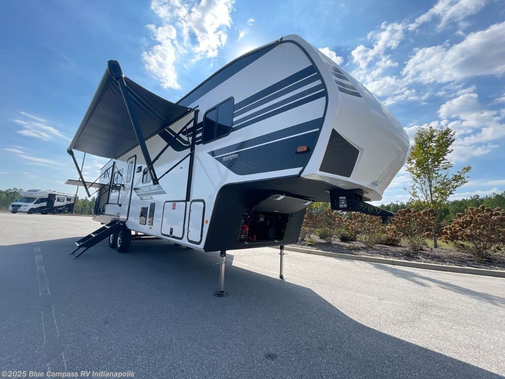 New 2026 Grand Design Reflection 100 Series 32BH available in Indianapolis, Indiana