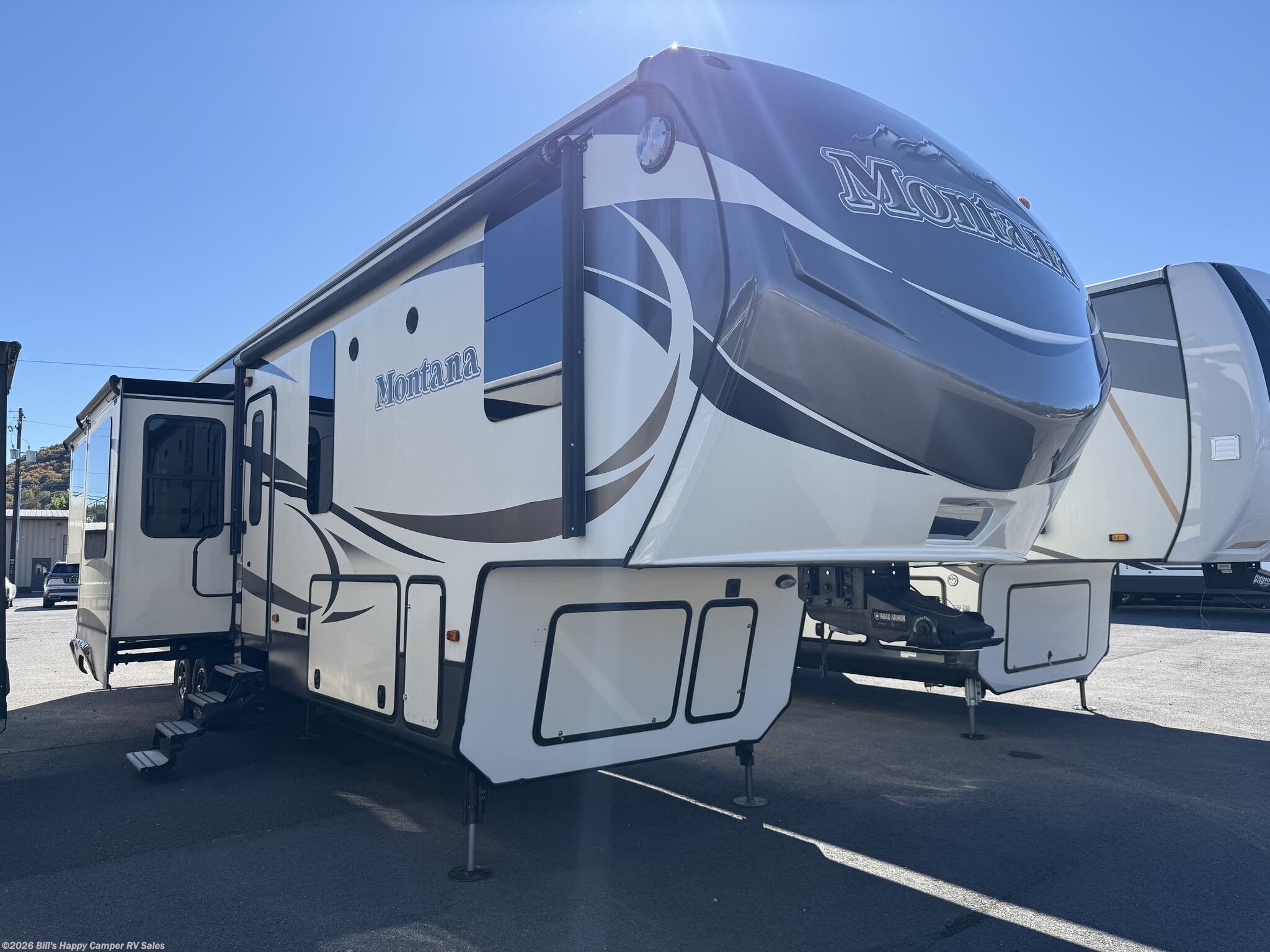 Used 2016 Keystone Montana 3791RD available in Mill Hall, Pennsylvania