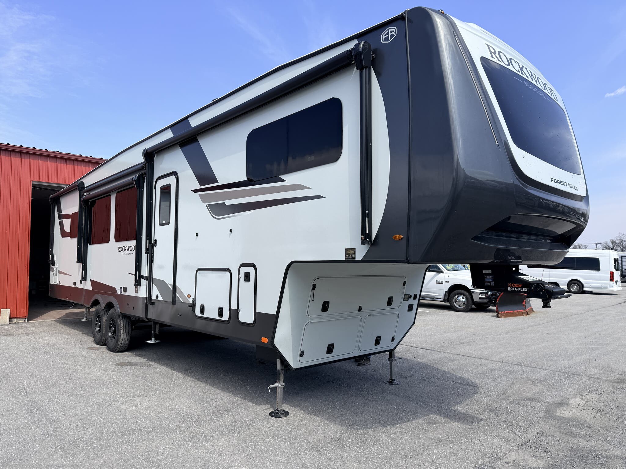 New 2026 Forest River Rockwood Signature 403SDB available in Mill Hall, Pennsylvania