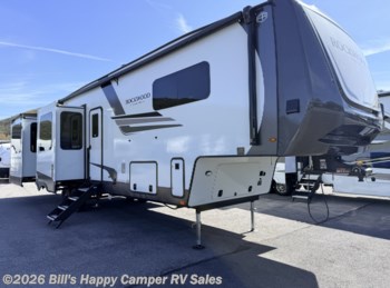 New 2026 Forest River Rockwood Signature 404SRK available in Mill Hall, Pennsylvania