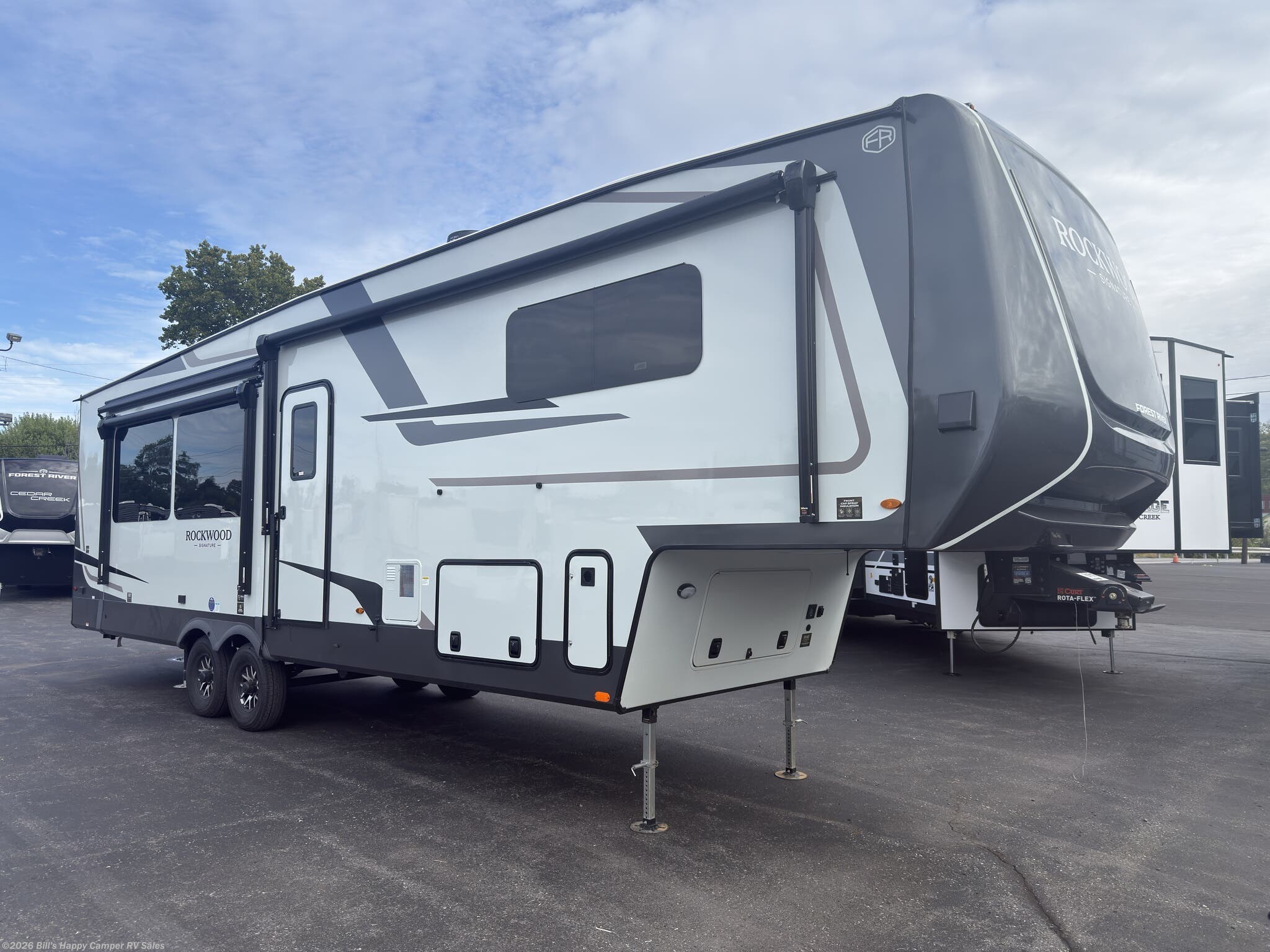 New 2027 Forest River Rockwood Signature R371RK available in Mill Hall, Pennsylvania