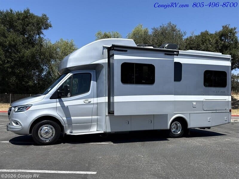 Used 2022 Tiffin Wayfarer 25TW available in Thousand Oaks, California