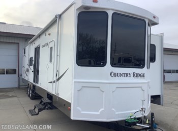 Used 2013 Heartland Country Ridge 41BHTS available in Paynesville, Minnesota