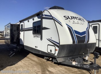 Used 2020 CrossRoads Sunset Trail Super Lite SS330SI available in Paynesville, Minnesota