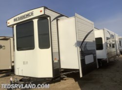 Used 2015 Keystone Residence 402BH available in Paynesville, Minnesota