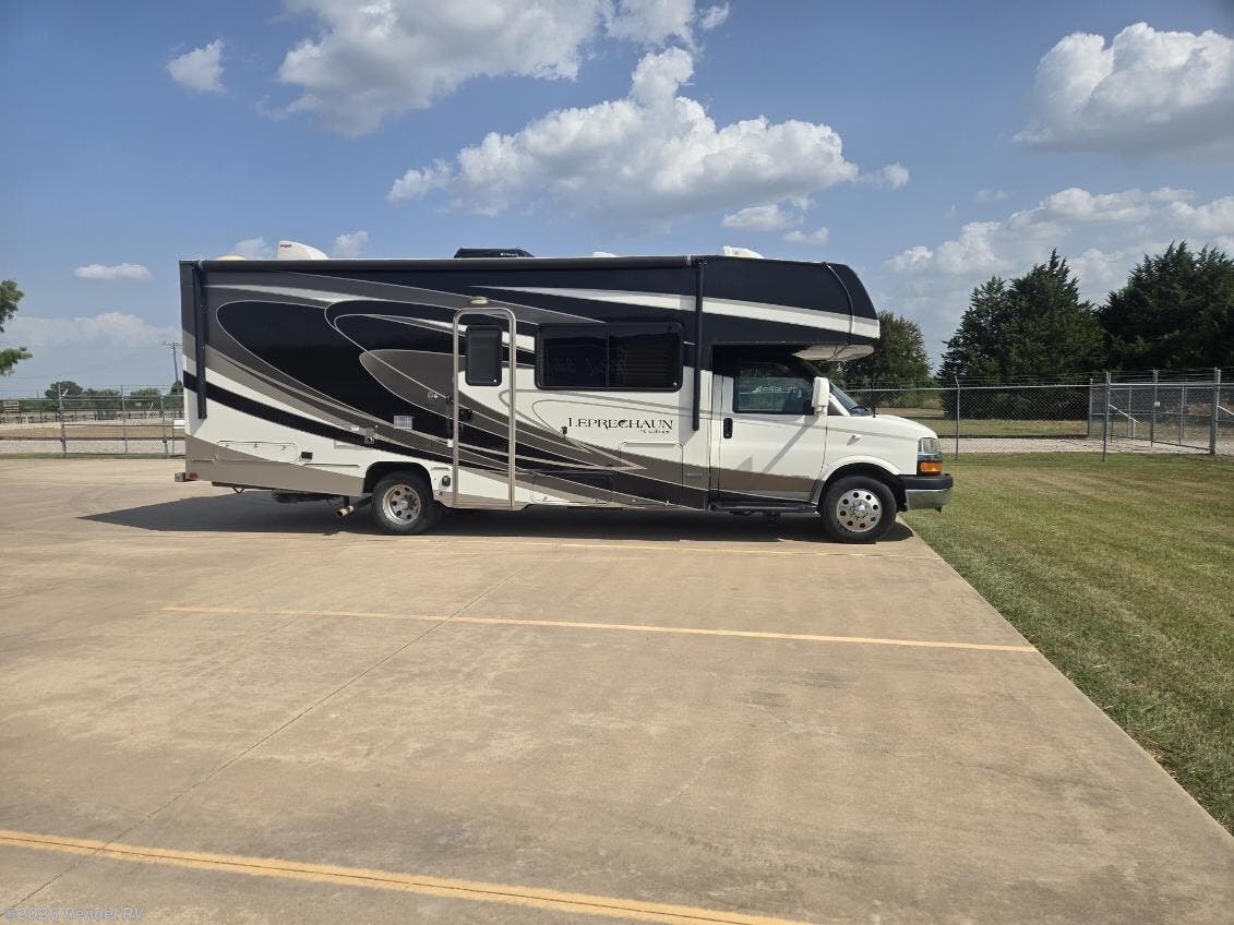 Used 2015 Coachmen Leprechaun 260DSC available in Rice, Texas