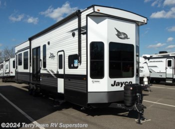 New 2024 Jayco Jay Flight Bungalow 40DLFT available in Grand Rapids, Michigan