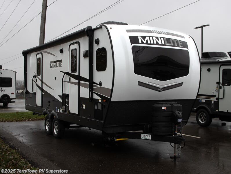 New 2025 Forest River Rockwood Mini Lite 2516S available in Grand Rapids, Michigan