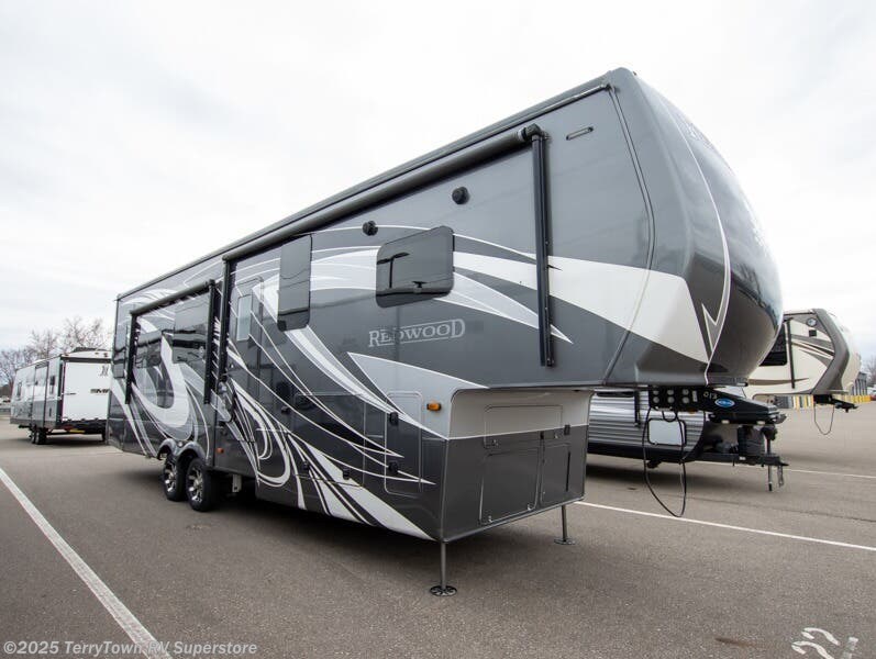 New 2023 Redwood RV Redwood 3401RL available in Grand Rapids, Michigan
