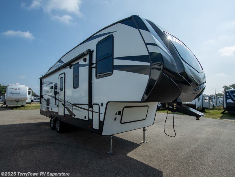 Used 2020 Dutchmen Atlas 2502REF available in Grand Rapids, Michigan