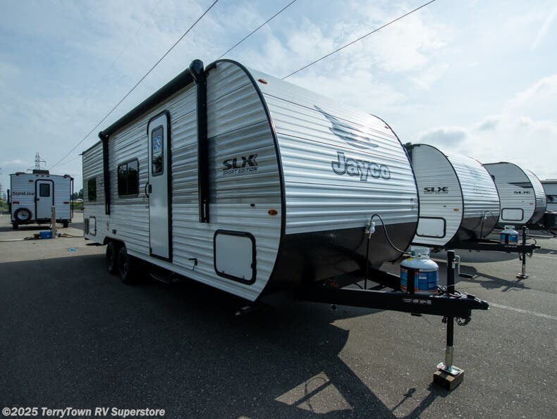 New 2026 Jayco Jay Flight SLX 250BH available in Grand Rapids, Michigan