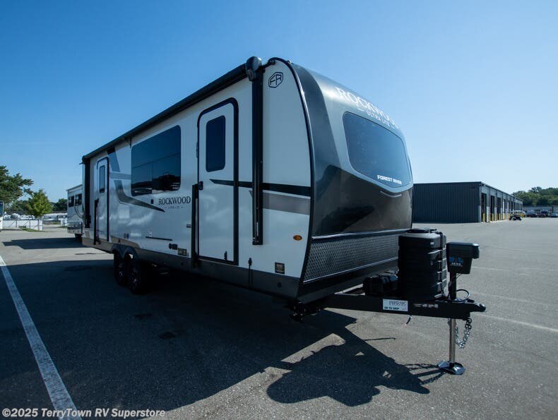 New 2026 Forest River Rockwood Ultra Lite 2619FK available in Grand Rapids, Michigan