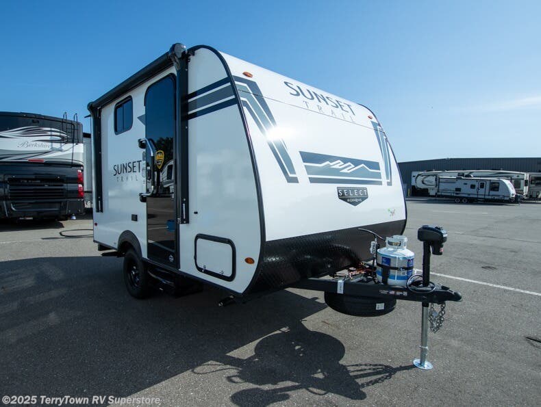 New 2026 CrossRoads Sunset Trail 13BHS available in Grand Rapids, Michigan