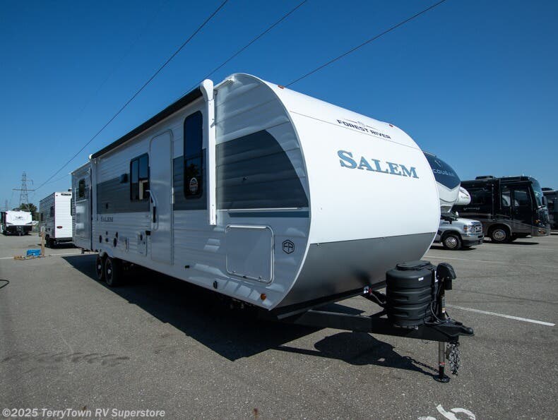 New 2026 Forest River Salem 31KQBTS available in Grand Rapids, Michigan