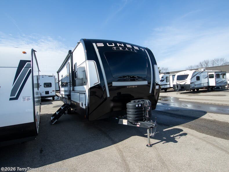 New 2026 CrossRoads Sunset Trail 253RB available in Grand Rapids, Michigan