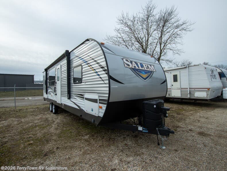Used 2018 Forest River Salem 27RKSS available in Grand Rapids, Michigan