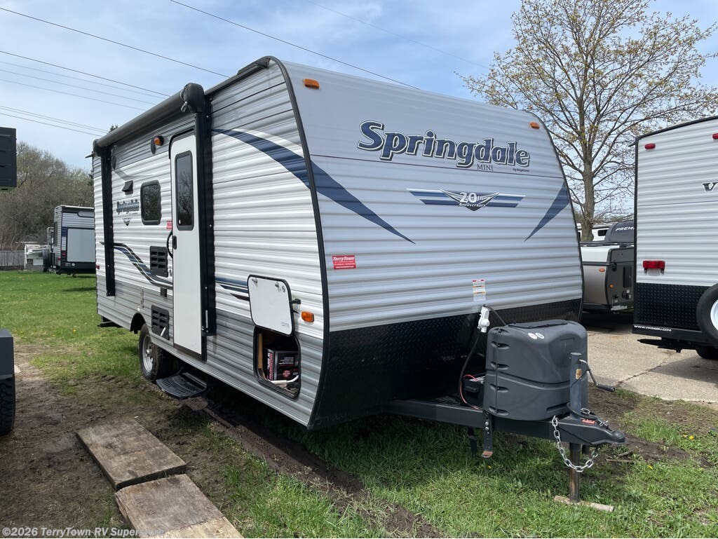 Used 2019 Keystone Springdale Mini 1800BH available in Grand Rapids, Michigan