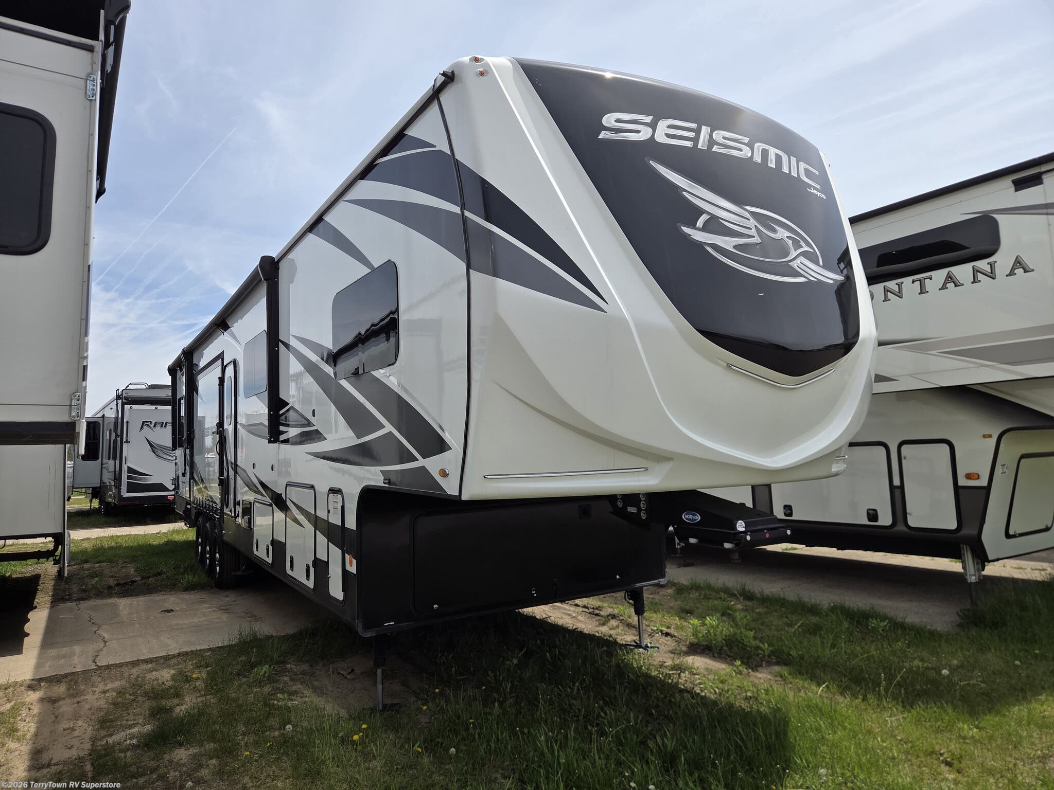 Used 2021 Jayco Seismic 4113 available in Grand Rapids, Michigan