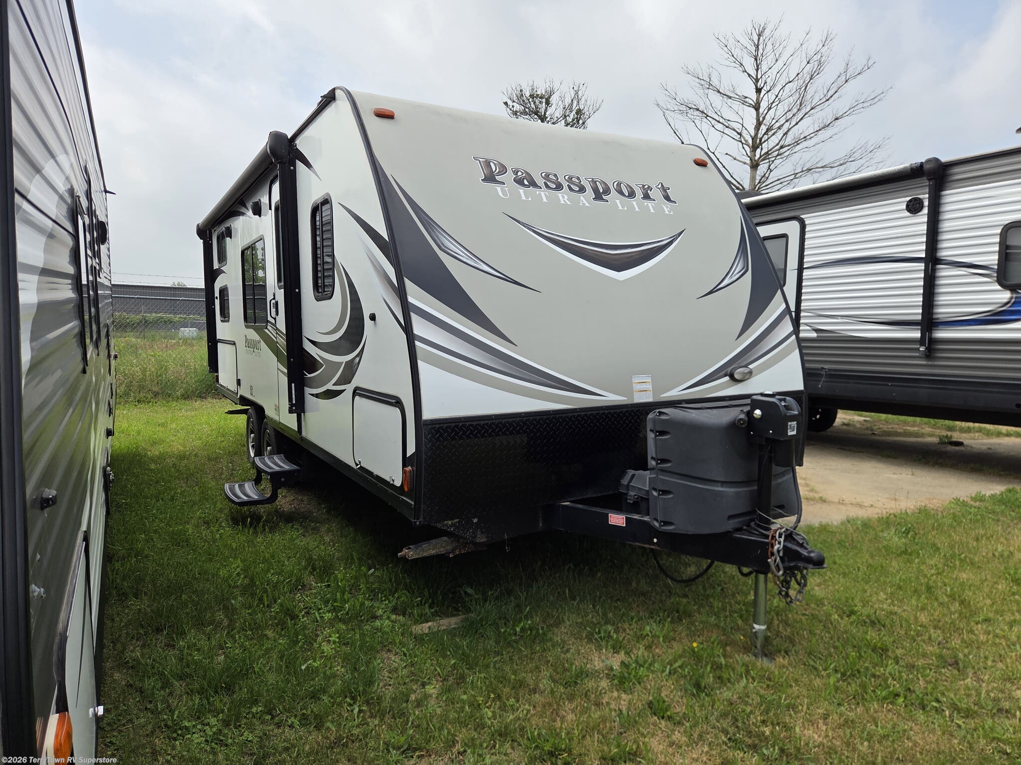 Used 2018 Keystone Passport Ultra Lite Express 239ML available in Grand Rapids, Michigan