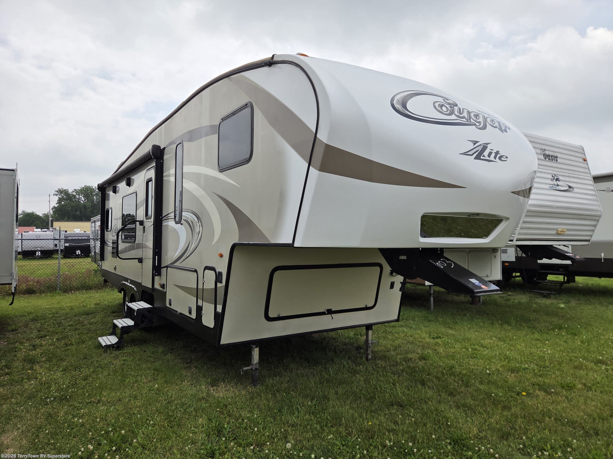 Used 2017 Keystone Cougar XLite 27RKS available in Grand Rapids, Michigan