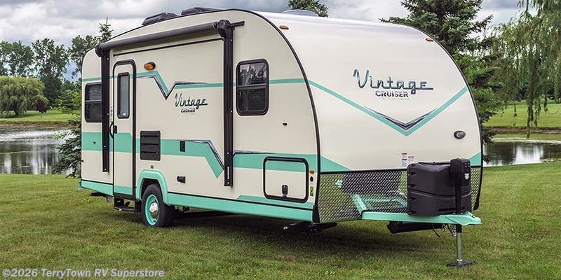 Used 2024 Gulf Stream Vintage Cruiser 19CSK available in Grand Rapids, Michigan