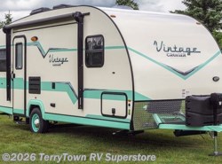 Used 2024 Gulf Stream Vintage Cruiser 19CSK available in Grand Rapids, Michigan