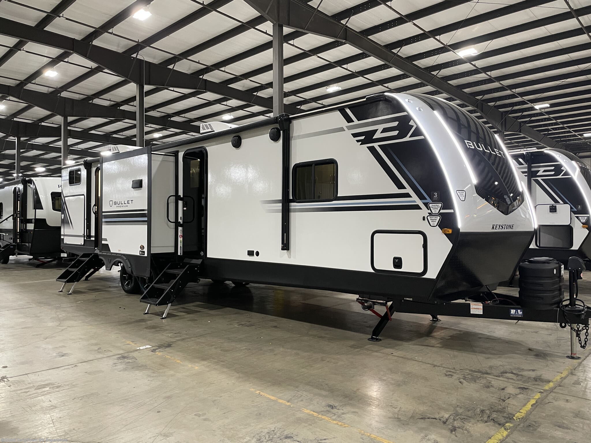 New 2026 Keystone Bullet Premium 330BKQ available in Grand Rapids, Michigan