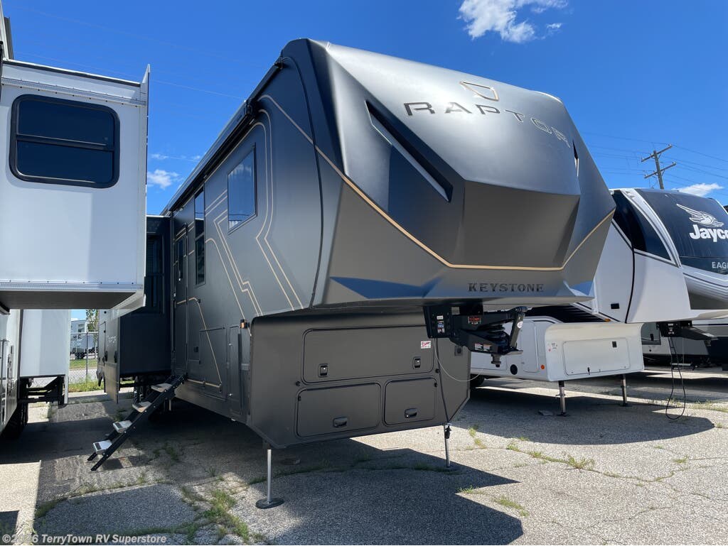 New 2026 Keystone Raptor 433 available in Grand Rapids, Michigan
