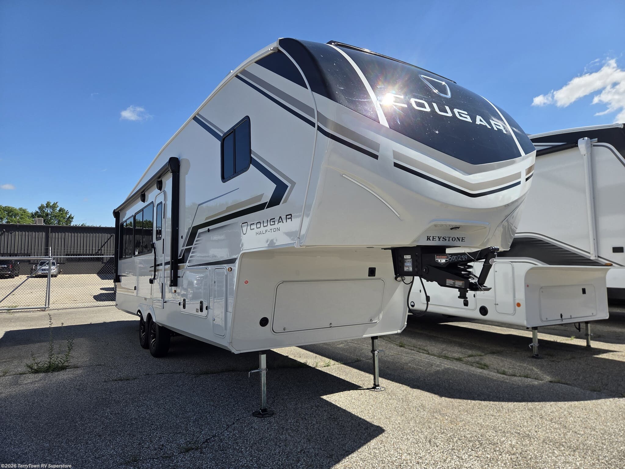 New 2027 Keystone Cougar Half-Ton 26RES available in Grand Rapids, Michigan