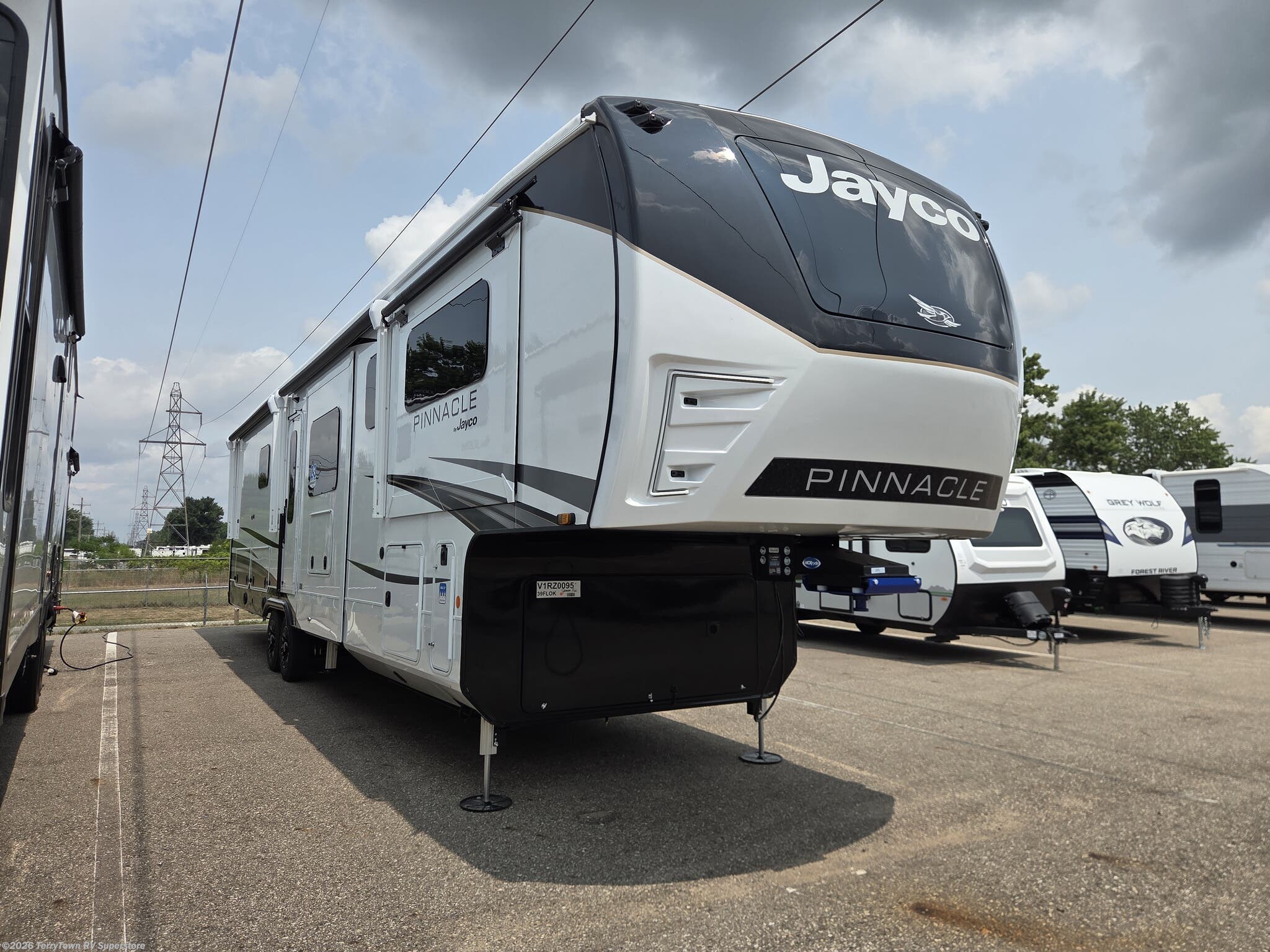 New 2027 Jayco Pinnacle 39FLOK available in Grand Rapids, Michigan