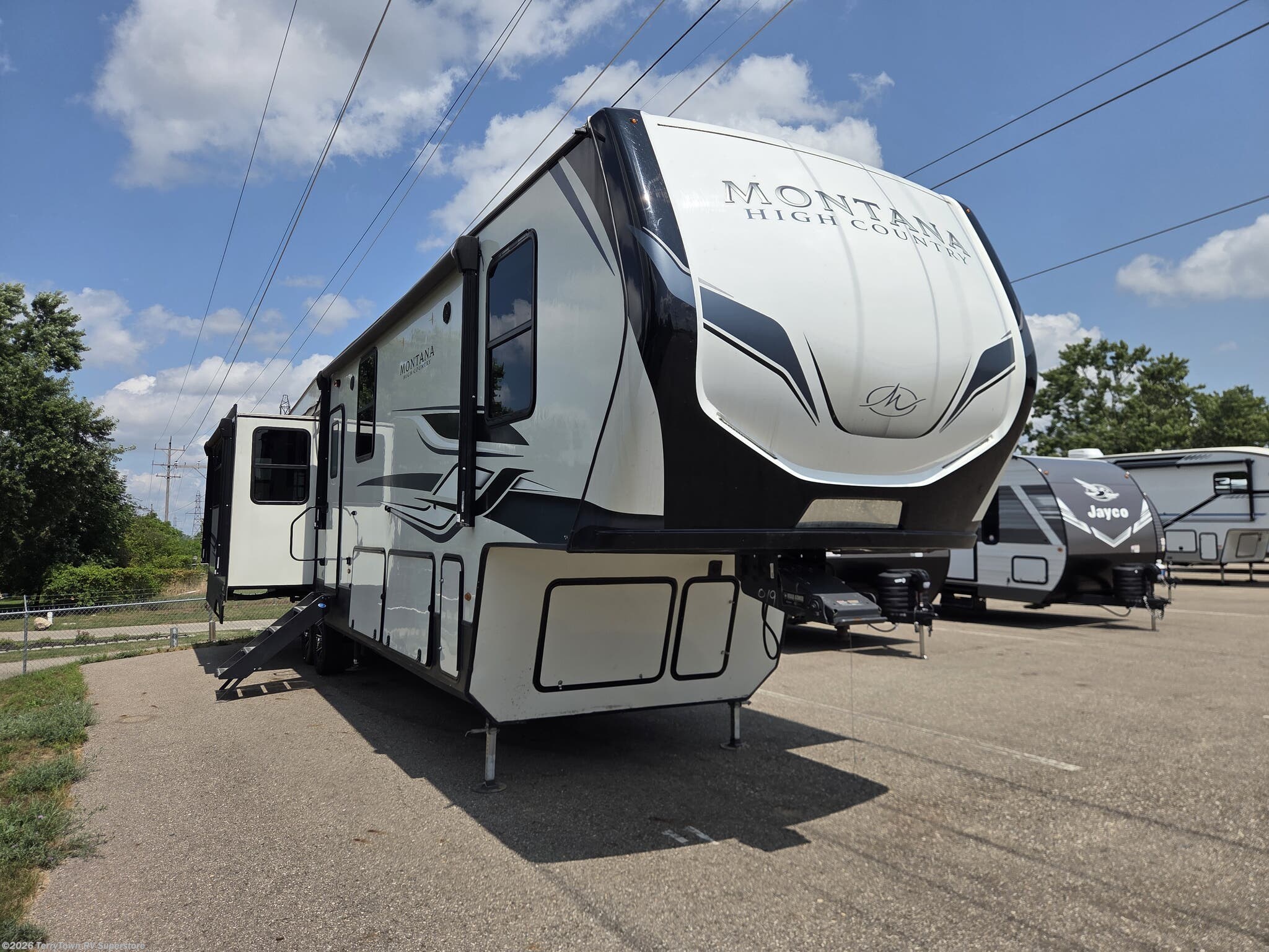 Used 2022 Keystone Montana High Country 385BR available in Grand Rapids, Michigan