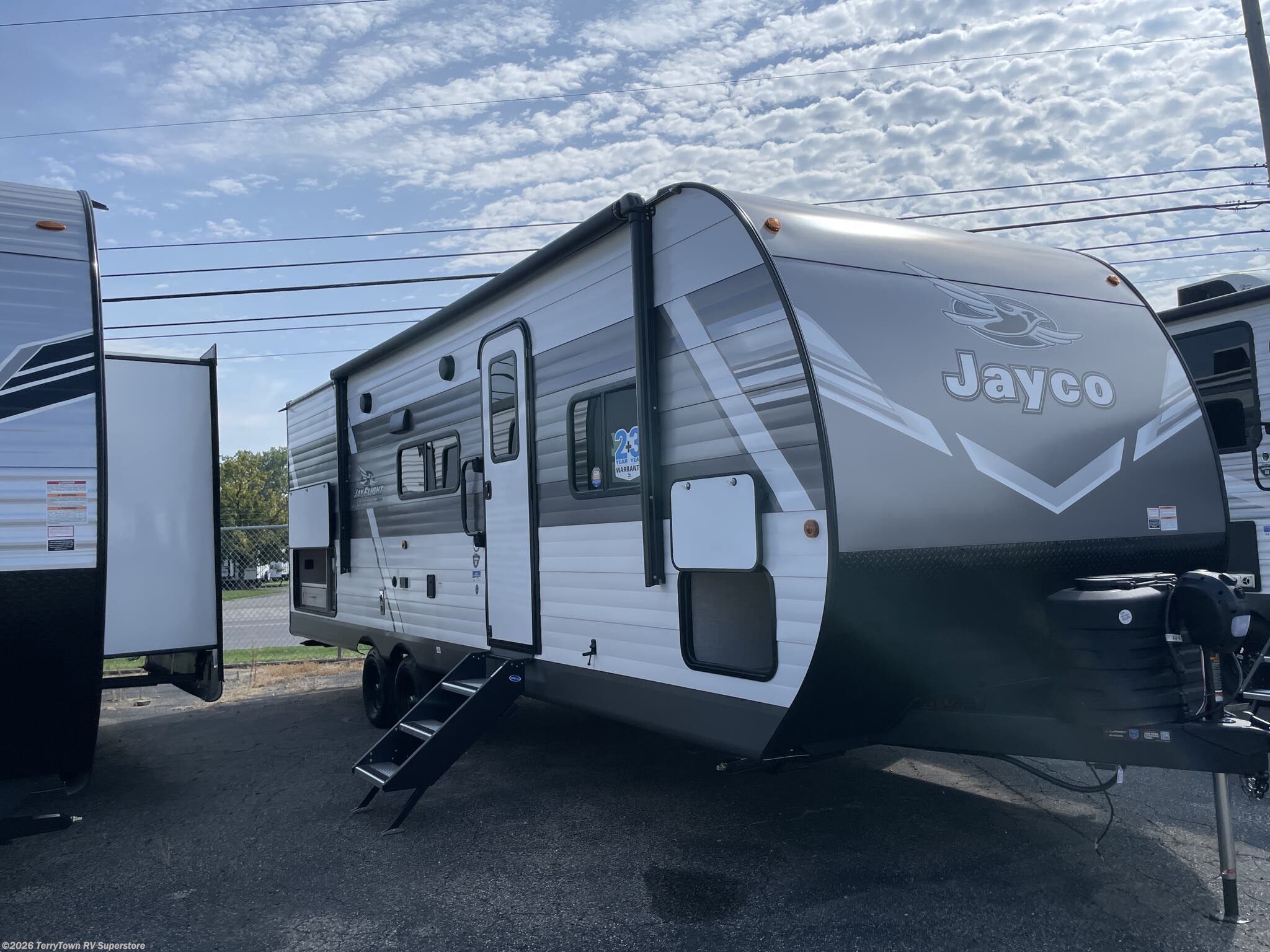 New 2027 Jayco Jay Flight SLX 261BHS available in Grand Rapids, Michigan