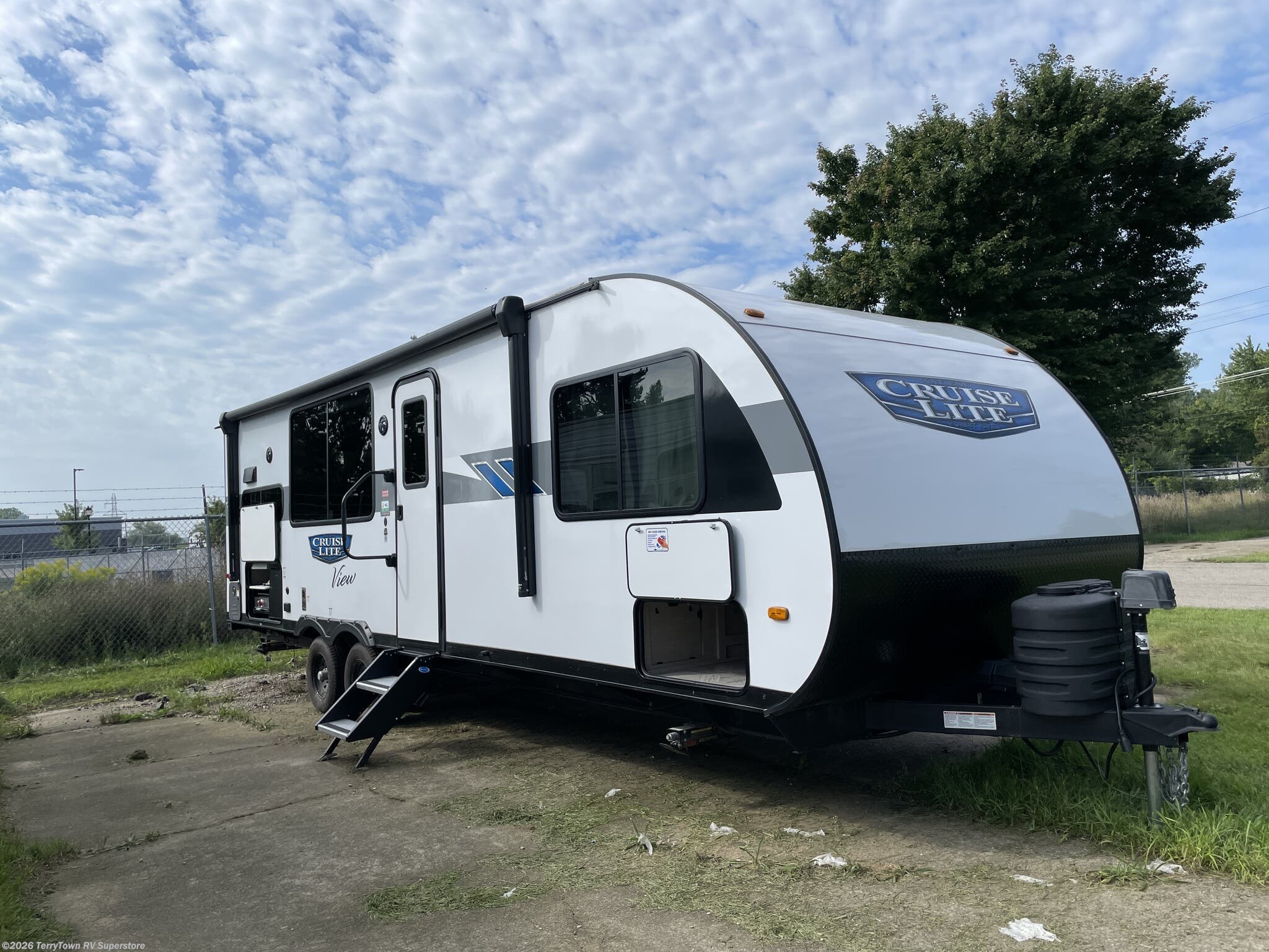 Used 2024 Forest River Salem Cruise Lite 24VIEW available in Grand Rapids, Michigan