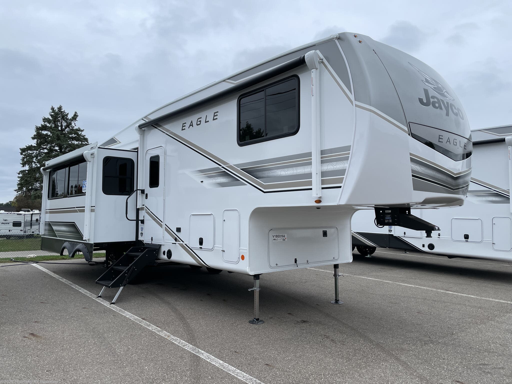 New 2027 Jayco Eagle 29RLC available in Grand Rapids, Michigan