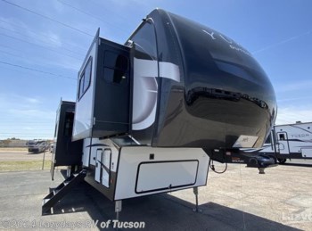 New 2022 Dutchmen Yukon 421FL available in Tucson, Arizona