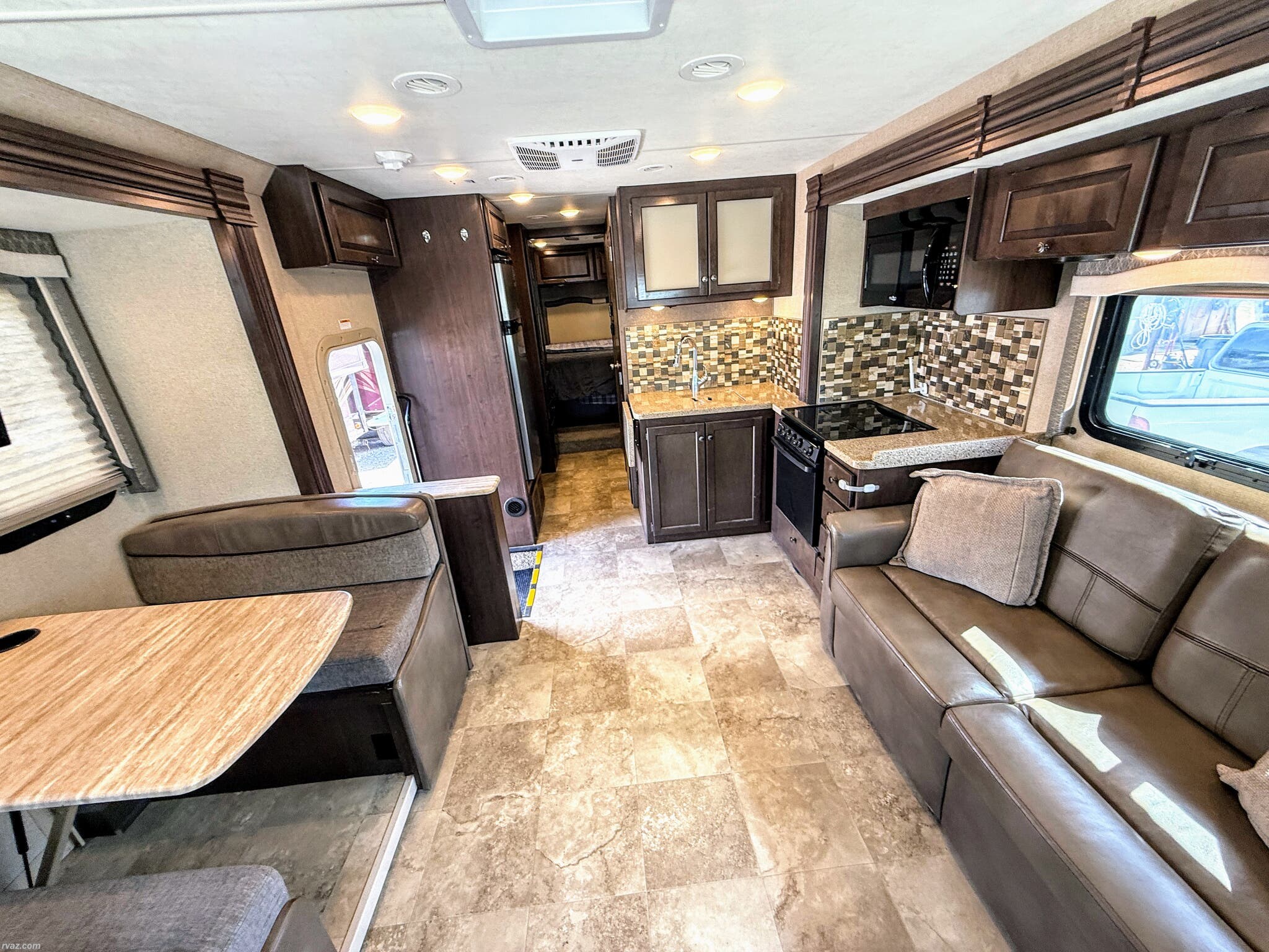 Used 2018 Thor Motor Coach Windsport 31Z available in Mesa, Arizona