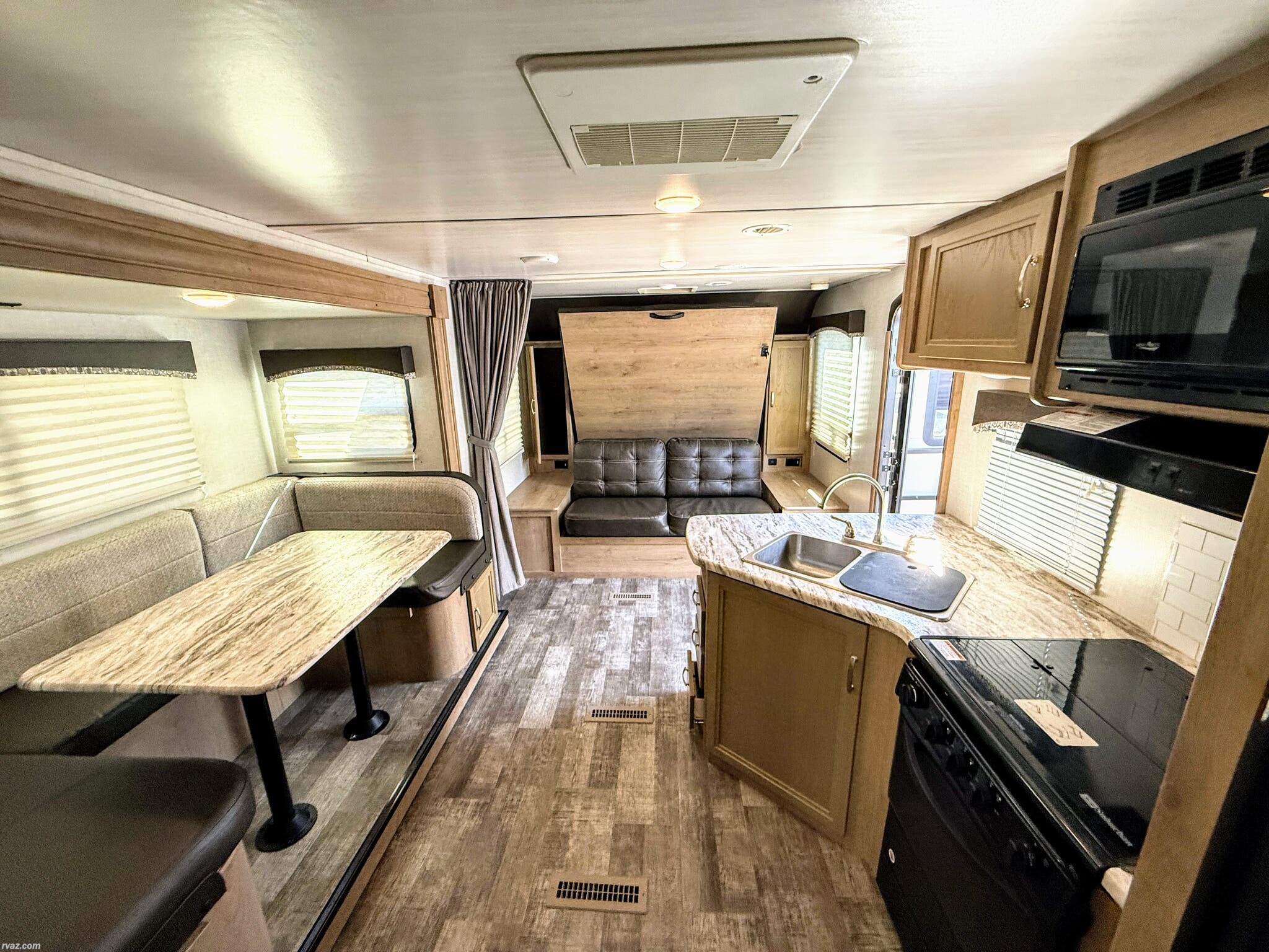 Used 2020 Winnebago Minnie Winnie 2201MB available in Mesa, Arizona