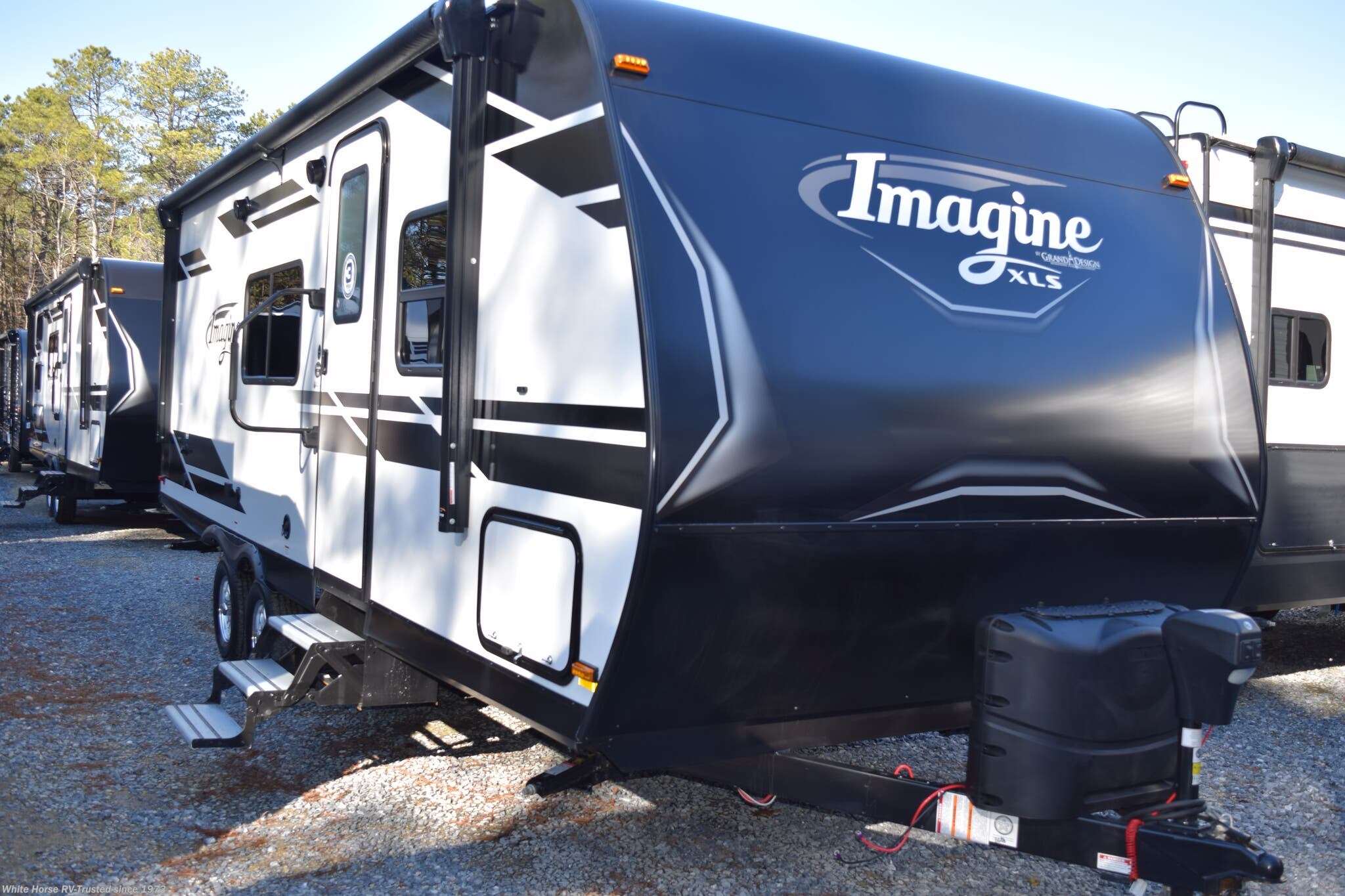 2020 Grand Design Imagine XLS 22MLE REAR KITCHEN * COUPLES COACH RV for  Sale in Egg Harbor City, NJ 08215 | IM3134 | RVUSA.com Classifieds